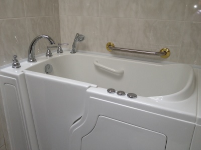 Walk in Bathtub Pricing in Whitleyville